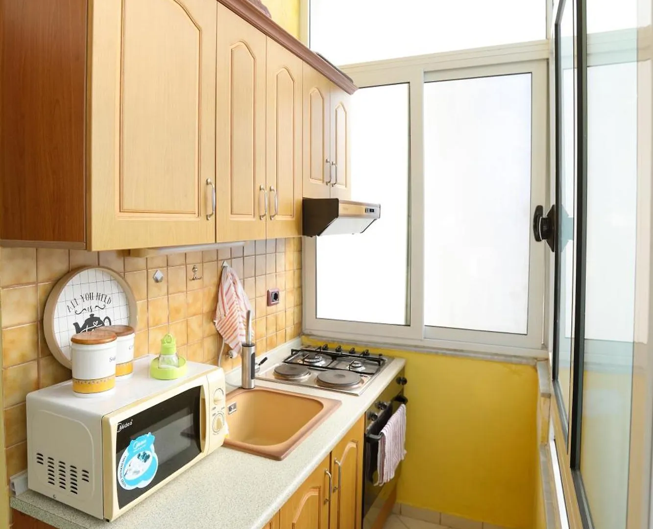 Lungomare Beach Apartment - By Eka Luxury Apartments Vlorë
